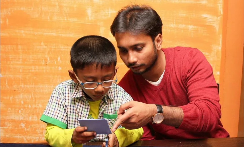 Addressing Speech Delay in Children: The Importance of Family Dynamics and Community Support
